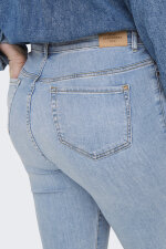 Only Carmakoma - Jeans med stretch 